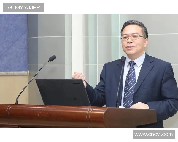 李泓澎:从平凡到卓越的奋斗之路与人生哲学探讨 李泓澎:从平凡到卓越的奋斗之路与人生哲学探讨